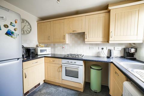 2 bedroom terraced house for sale, Claridge Close, Leighton Buzzard