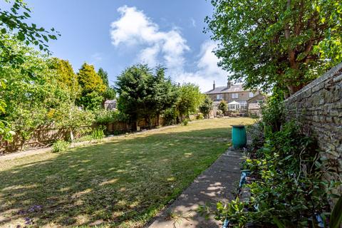 undefined, Victoria Road, Elland, HX5