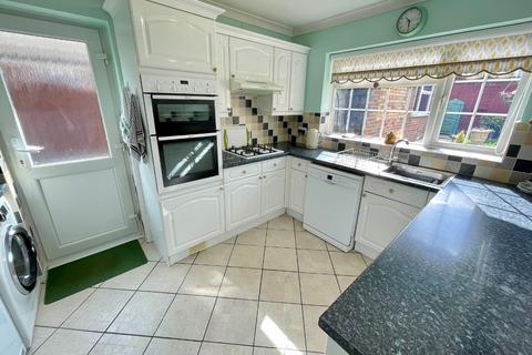 undefined, Westmorland Avenue, Luton, Bedfordshire, LU3 2PU