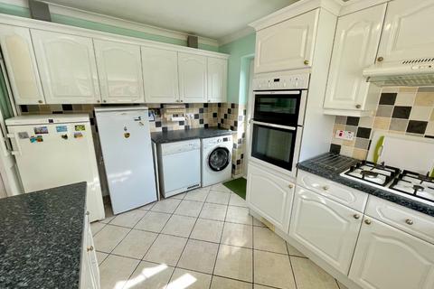 undefined, Westmorland Avenue, Luton, Bedfordshire, LU3 2PU