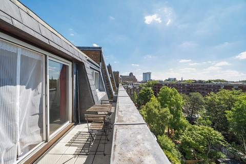 2 bedroom flat for sale, Lexham Gardens, London, W8