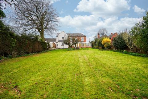 5 bedroom detached house for sale, Storrs Road, Chesterfield S40