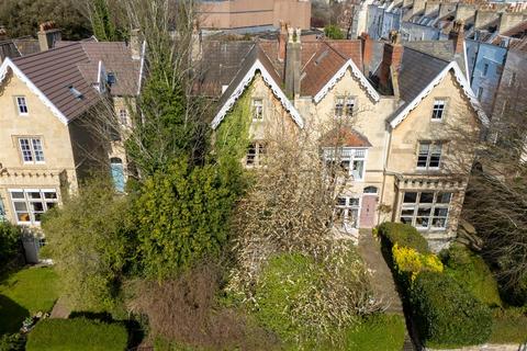 undefined, Clifton Park, Clifton, Bristol, BS8