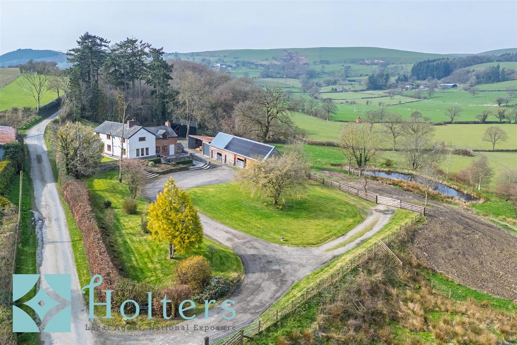 HOLT - Pen Y Coed, Llanwnog-27.jpg