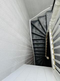 2 bedroom flat to rent, Blaby Road, Wigston LE18