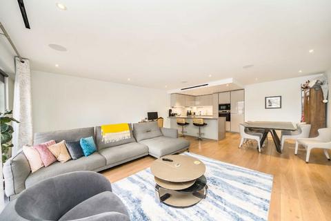 2 bedroom flat to rent, Beaufort Square, London NW9