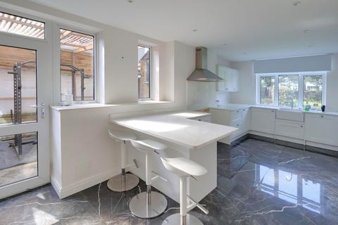 4 bedroom semi-detached house for sale, Shirley Avenue, Shirley Park