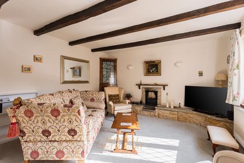 4 bedroom detached house for sale, Holtye Road, East Grinstead RH19