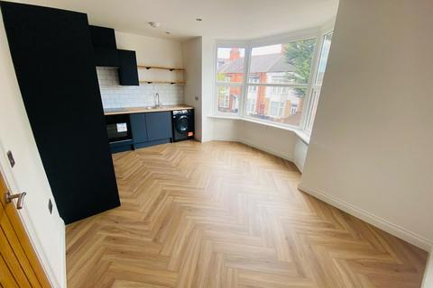 1 bedroom flat to rent, Fosse Road South, Leicester LE3