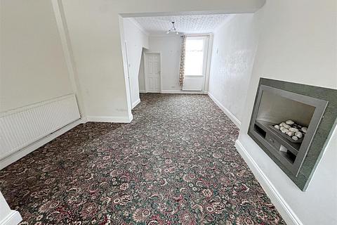 3 bedroom terraced house for sale, Barcroft Street, Cleethorpes, N.E. Lincs, DN35 7BG