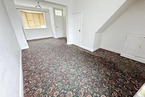 3 bedroom terraced house for sale, Barcroft Street, Cleethorpes, N.E. Lincs, DN35 7BG