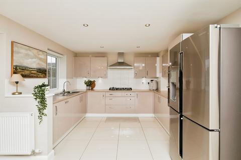 4 bedroom detached house for sale, Rook Drive, Burton-On-Trent