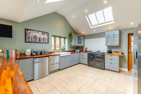 3 bedroom cottage for sale, Mount Pleasant Road, Morcott, Oakham