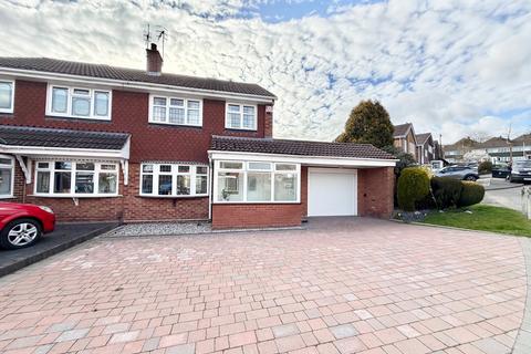 3 bedroom semi-detached house for sale, Bratch Close, Dudley DY2