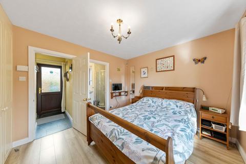 3 bedroom detached bungalow for sale, Castle Green, Westbrook, WA5