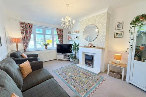 2 bedroom semi-detached bungalow for sale, Grosvenor Crescent, Hyde, SK14 5AN
