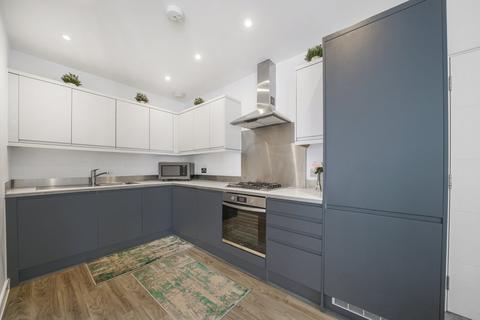 undefined, Selsdon Road, South Croydon, CR2