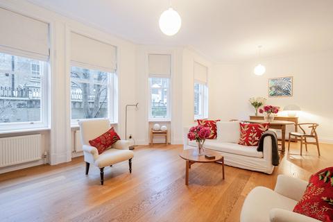 3 bedroom flat for sale, Campden Hill Road, LONDON, W8