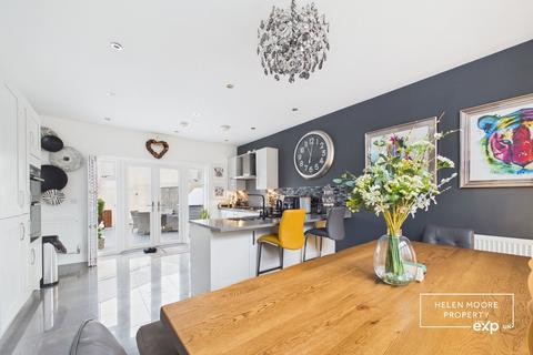 4 bedroom detached house for sale, Octans Way, Plymouth PL9