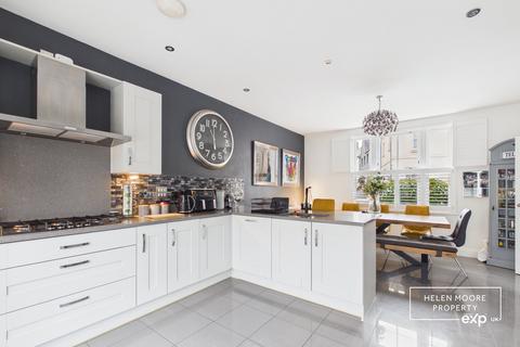 4 bedroom detached house for sale, Octans Way, Plymouth PL9