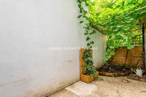 1 bedroom flat to rent, Glenloch Road, Belsize Park, London, NW3
