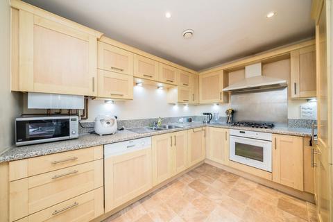 undefined, Twickenham Road, Old Isleworth TW7