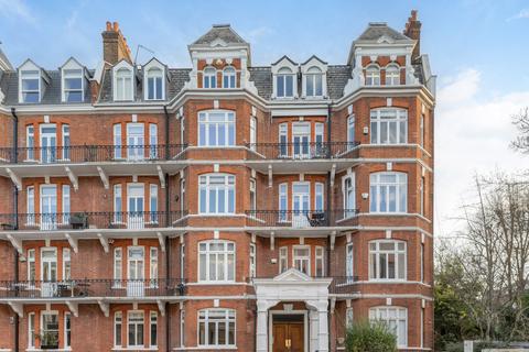 4 bedroom flat for sale, Holland Park Gardens, London, W14