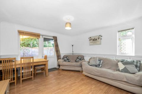 1 bedroom flat for sale, Paddock Close, London, SE26