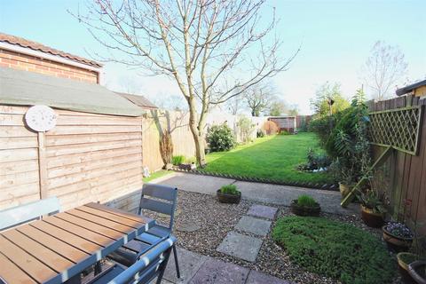 2 bedroom terraced house for sale, Lawrence Avenue, Catfoss