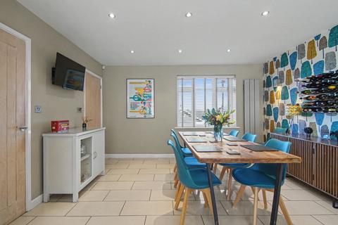 undefined, Highland Road, Kenilworth, CV8