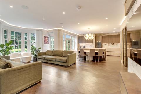 5 bedroom detached house for sale, Holne Chase, Hampstead Garden Suburb, London