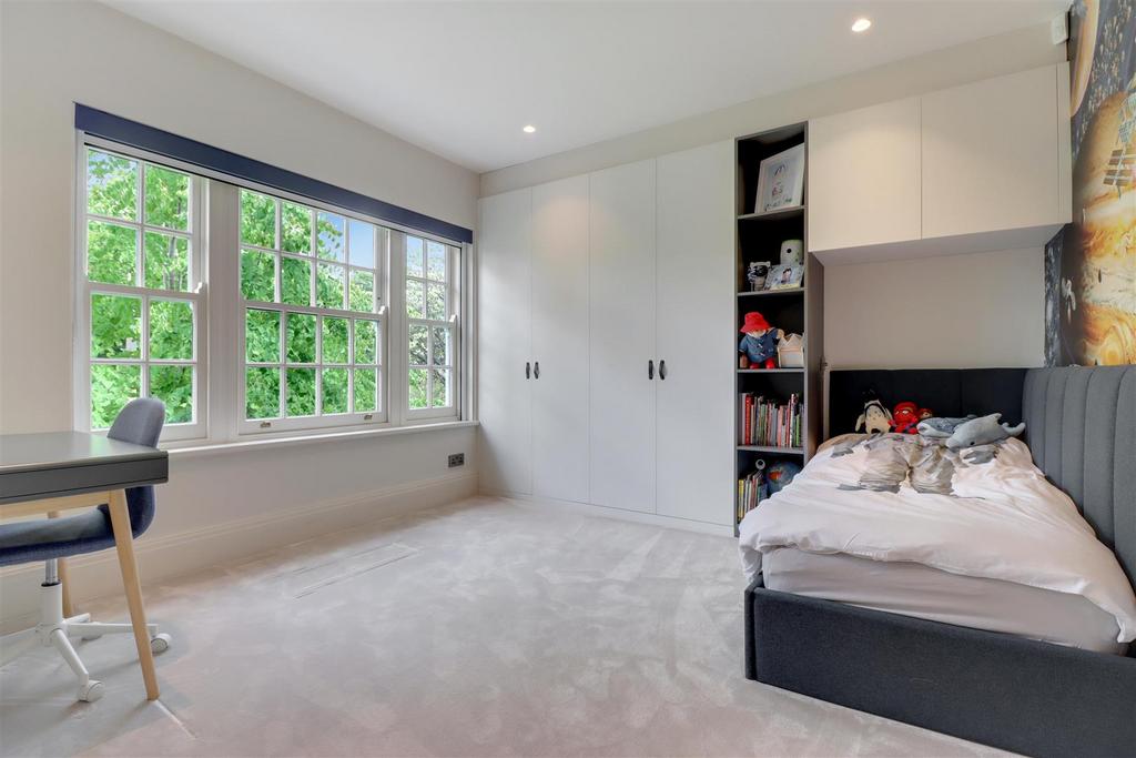 BED3.jpg