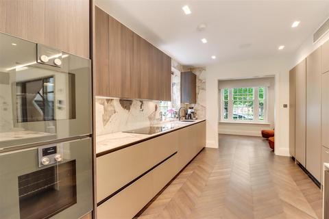 5 bedroom detached house for sale, Holne Chase, Hampstead Garden Suburb, London