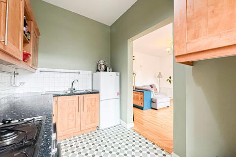 2 bedroom flat for sale, Ullet Road, Liverpool, L17