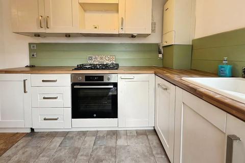 2 bedroom terraced house to rent, Thornton Road, Manchester, Greater Manchester, M14