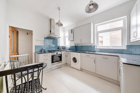 2 bedroom maisonette for sale, Rastell Avenue, Streatham Hill, London, SW2