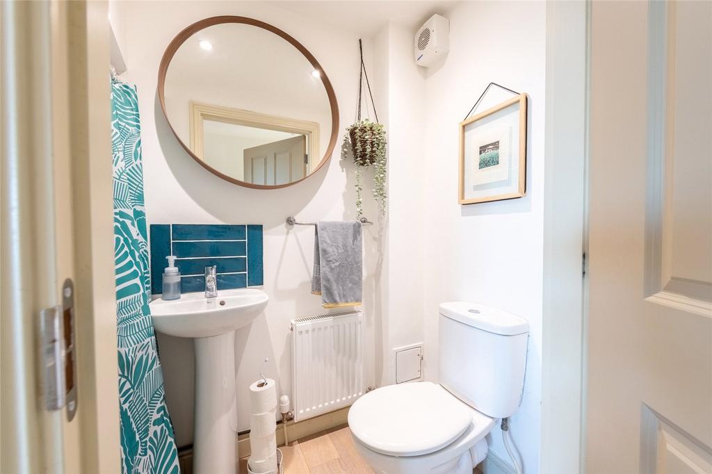 7 Crowhill Farm Cott