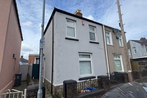 4 bedroom semi-detached house to rent, Heath Street, Cardiff, CF11