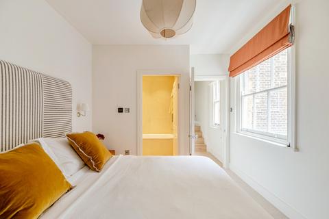 2 bedroom flat for sale, Pembroke Road, London, W8