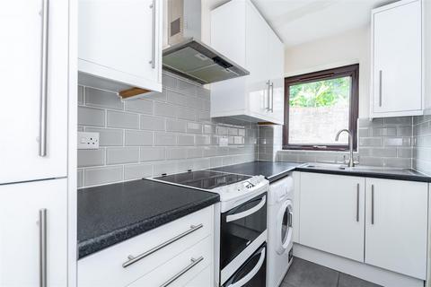 undefined, Bassetsbury Lane, High Wycombe HP11