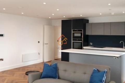2 bedroom flat to rent, East Tower, Deansgate Square, 9 Owen Street, Manchester M15