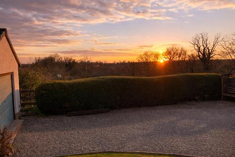 3 bedroom bungalow for sale, Jeffreyston, Pembrokeshire SA68