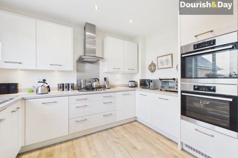 3 bedroom detached house for sale, Quinton Gardens, Stafford ST18