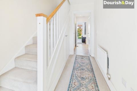3 bedroom detached house for sale, Quinton Gardens, Stafford ST18