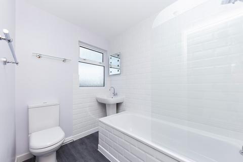 2 bedroom flat to rent, Elsenham Street, SOUTHFIELDS SW18