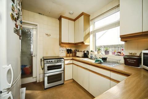 3 bedroom semi-detached house for sale, Shoreditch Road, Taunton