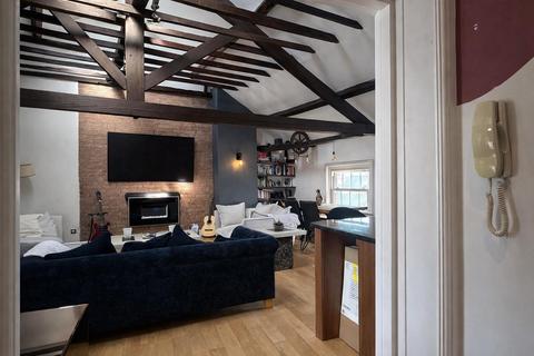undefined, West Rock, Warwick