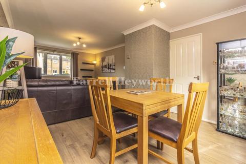 undefined, Threefields, Preston PR2