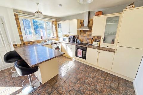 3 bedroom semi-detached house for sale, Park Crescent, Royston, S71