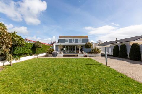 3 bedroom detached house for sale, Fresh Winds, St Brelade